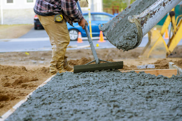 Best Concrete Driveway Installation in Booneville, AR